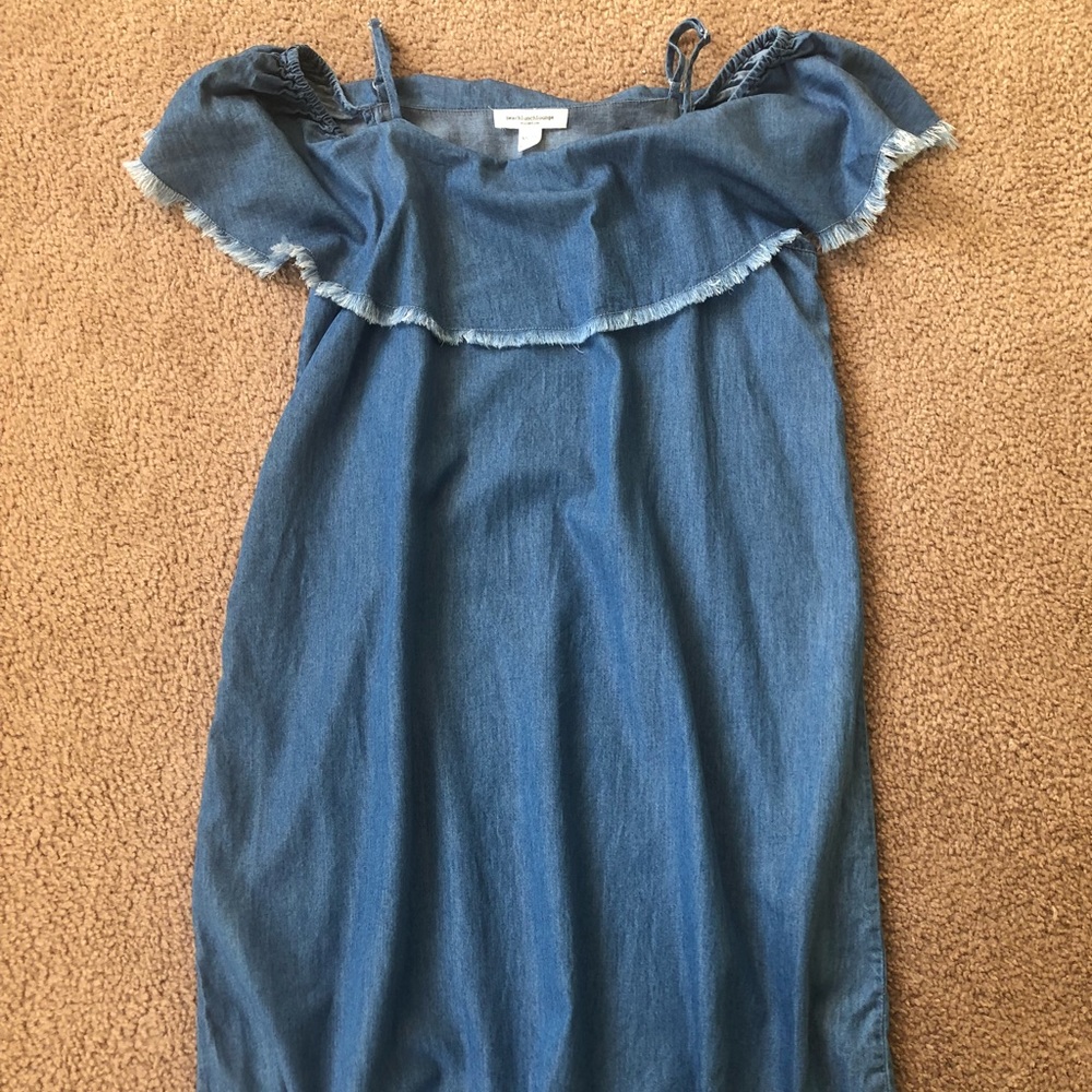 Ruffle Denim Dress - Picture 4 of 5